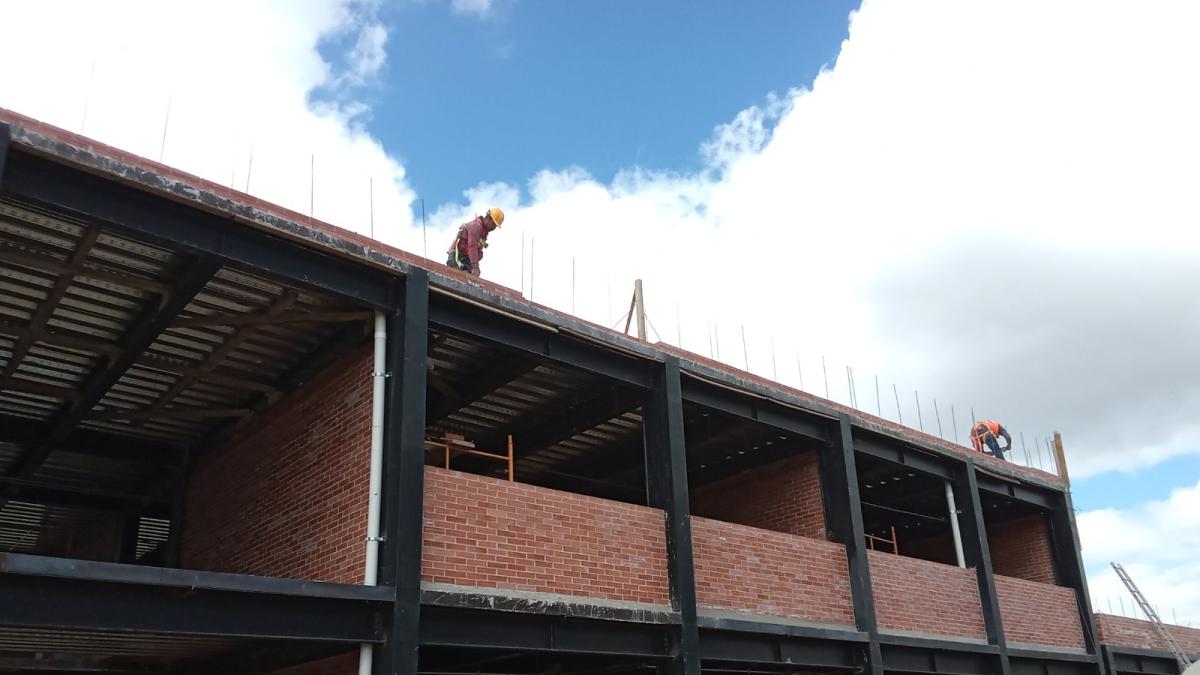 Presenta avance del 91% plantel de la Universidad Nacional Rosario Castellanos en Tlaxcala