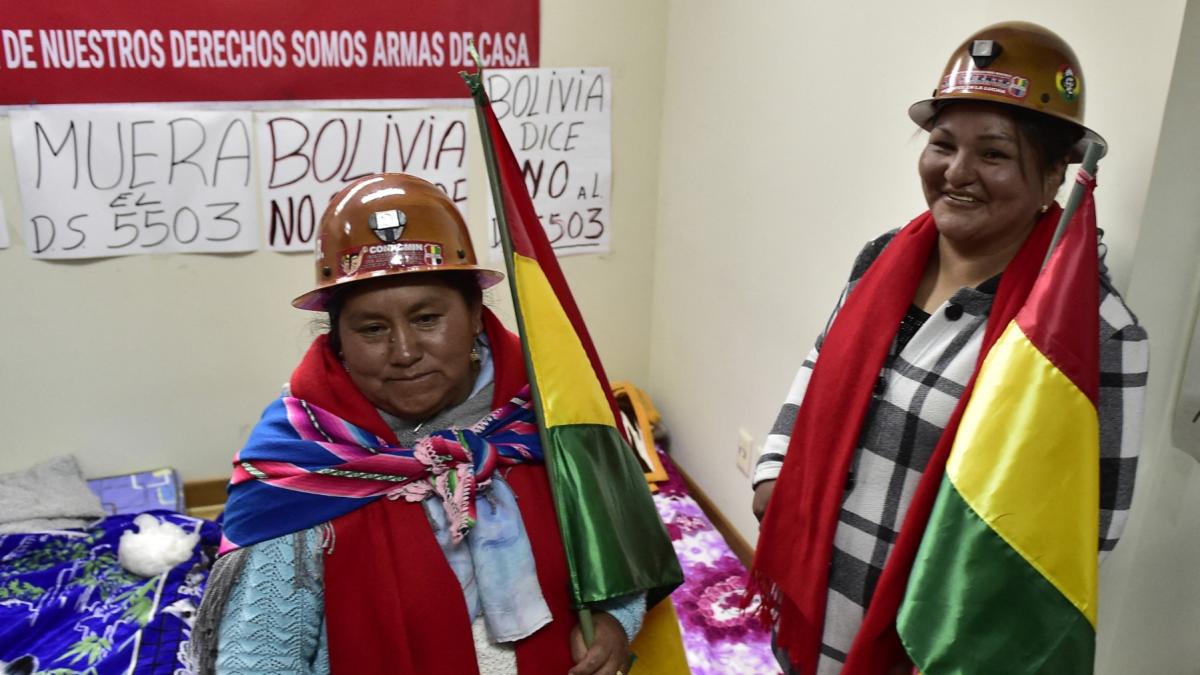 Manifestantes inician huelga de hambre en Bolivia por fin de subsidios a carburantes