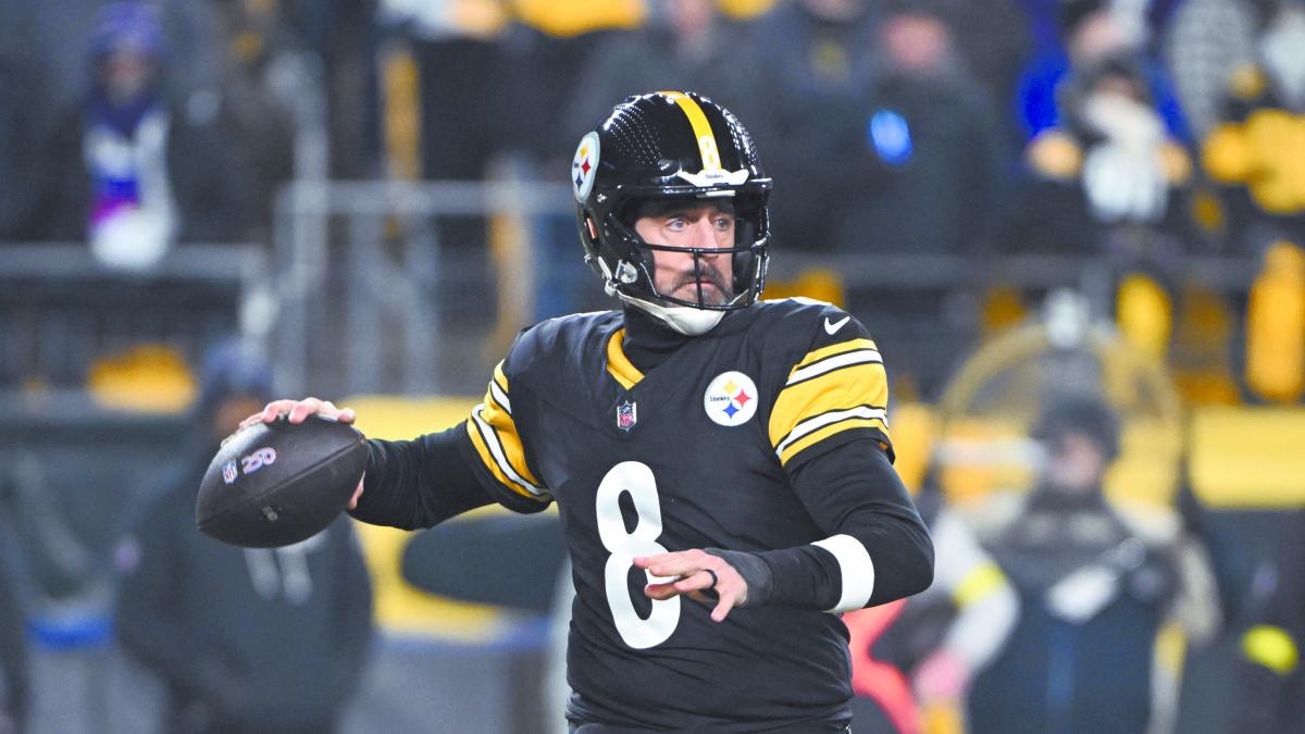 Steelers se aferra a playoffs y al título de la AFC Norte