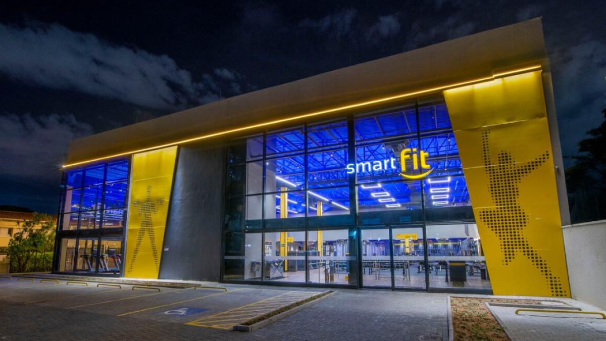 Smart Fit alcanza 2,000 gimnasios y prepara 340 nuevas aperturas en 2026