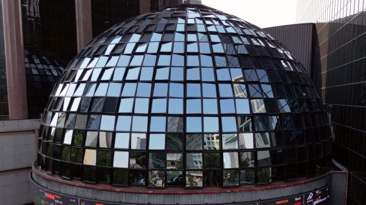 Acciones de Grupo Bolsa caen 4% tras conferencia sobreresultados de 4T de 2025