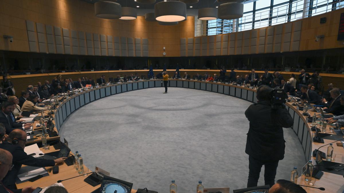 La Unión Europea busca apoyos para firmar el acuerdo comercial con Mercosur