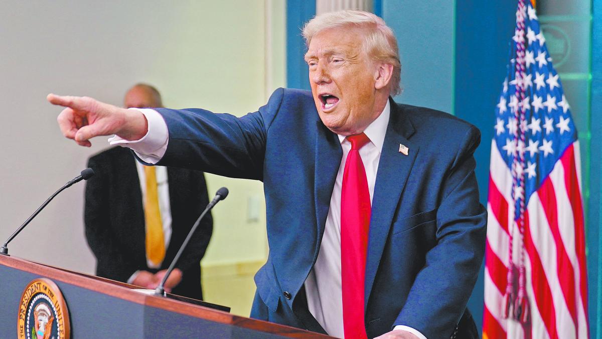 Dios se enorgullece por mi trabajo: Donald Trump