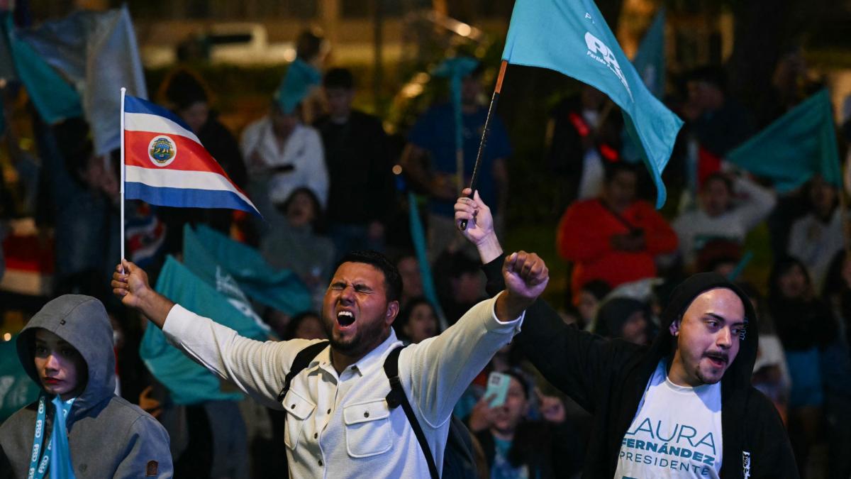 Costa Rica votó para presidente con una favorita de mano dura contra violencia del narco
