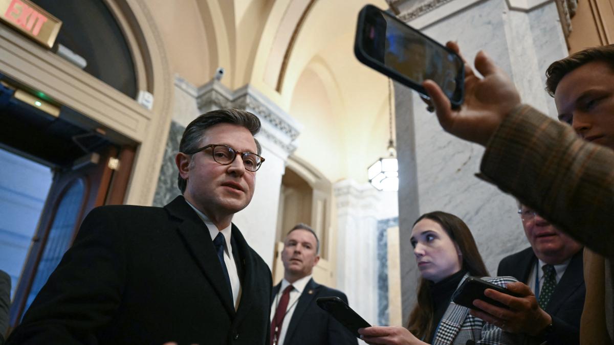 Trump insta al Congreso a acabar con la parálisis gubernamental