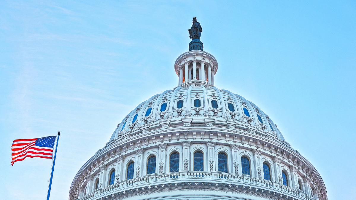 Congreso de Estados Unidos logra acuerdo y termina con cierre parcial del gobierno