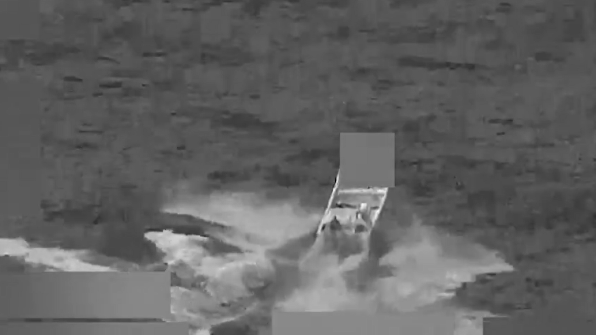 EU mata a dos presuntos narcotraficantes en nuevo ataque contra embarcación en el Pacífico