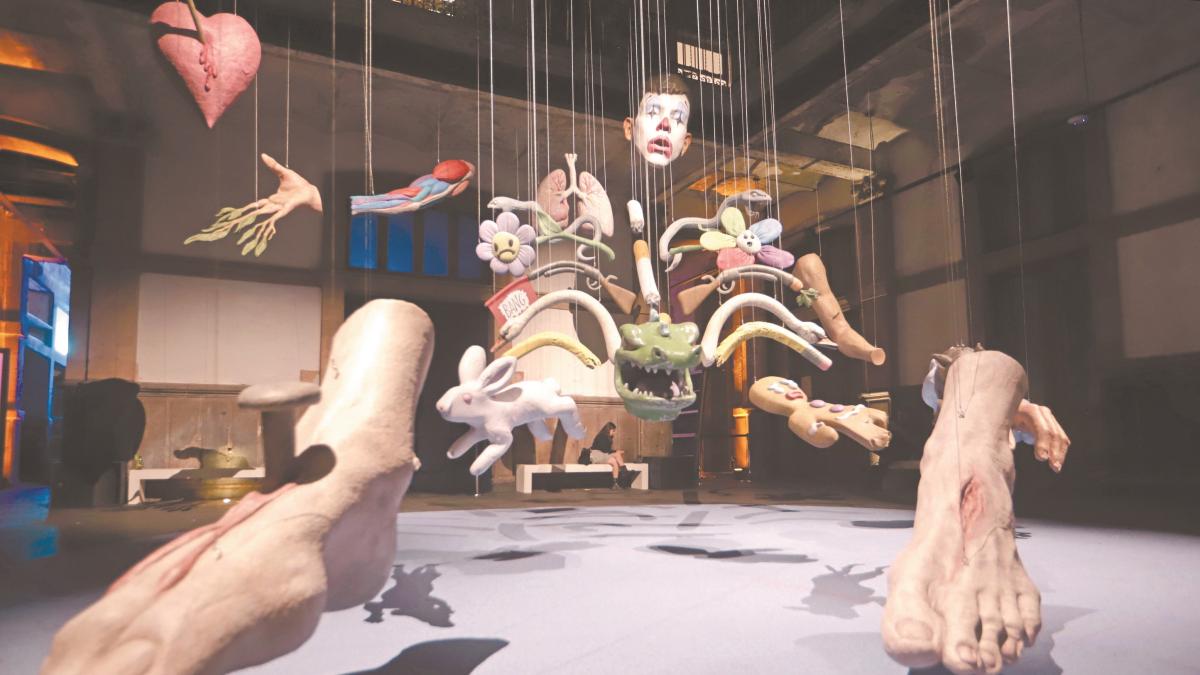 Postales de un paseo por Salón Acme N°. 13