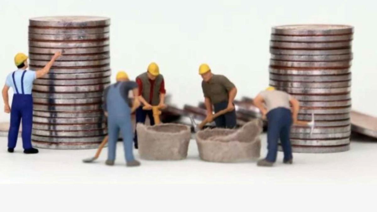 Se reduce brecha entre salario mínimo y profesional