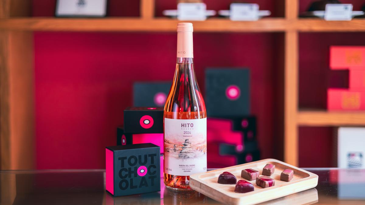 Qué regalar en San Valentín 2026, dos ideas perfectas si eliges chocolates y vino