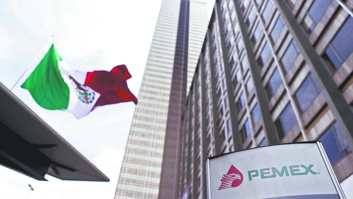 Deuda de Pemex toca mínimo de 11 años