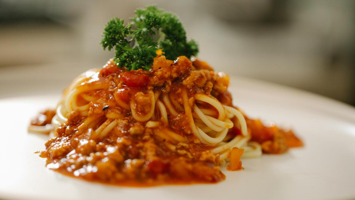 14 de febrero: Receta de espagueti a la boloñesa, la pasta eterna del amor