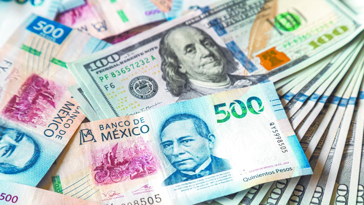 Peso fuerte, anclado en factores externos y dólar débil