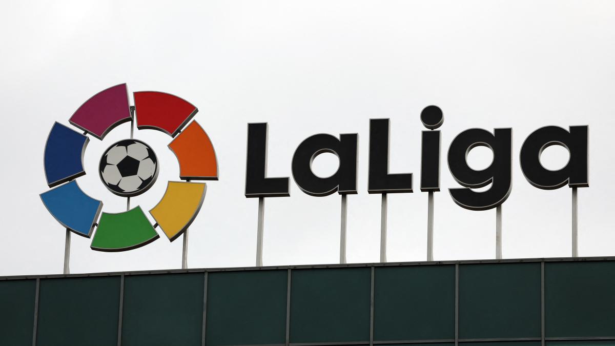 Justicia española da el "sí" a LaLiga y Telefónica para bloquear las VPN durante los partidos
