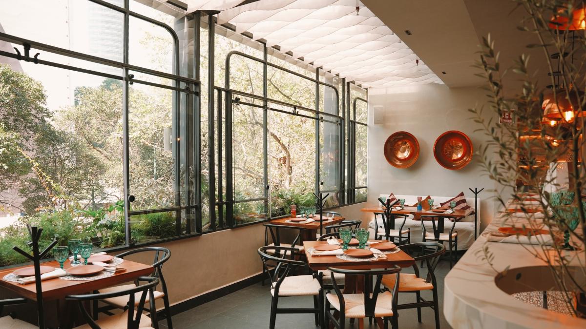 ¿Dónde comer? Loretta llega a Paseo de la Reforma con fusión árabe, mediterránea y mexicana
