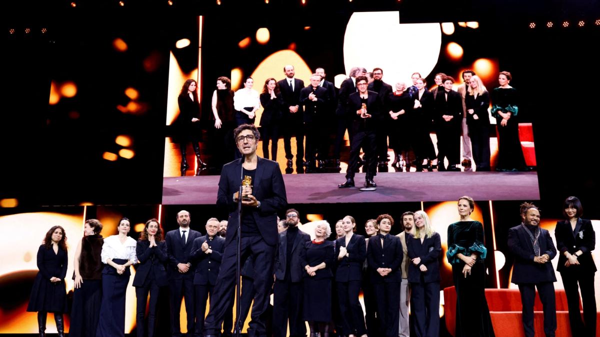 Drama sobre el matrimonio "Gelbe Briefe" gana el principal premio del Festival de Cine de Berlín