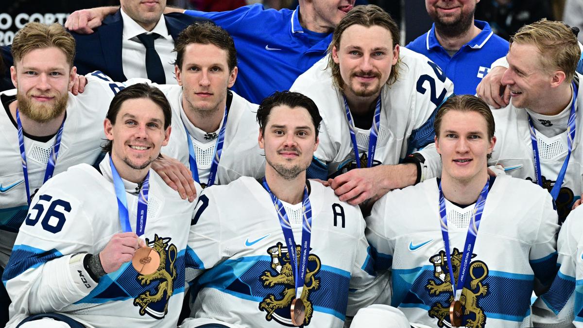 Finlandia se consuela con el bronce olímpico en hockey hielo masculino