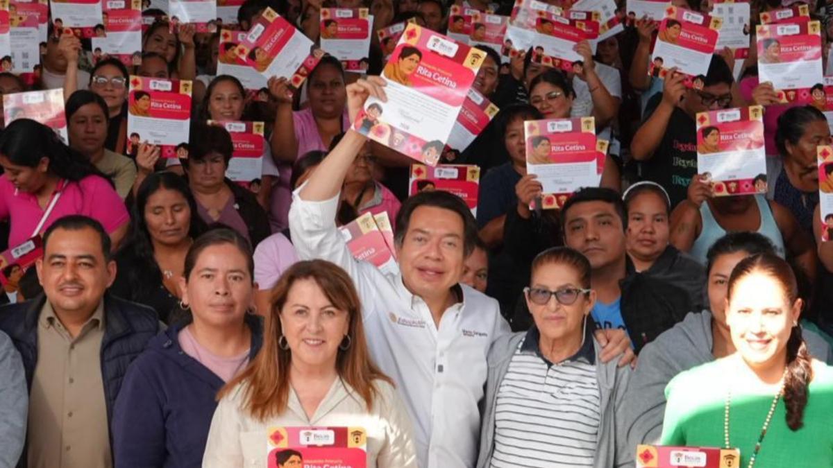 Mario Delgado destaca participación de madres y padres de familia en asambleas de Beca Rita Cetina para útiles y uniformes