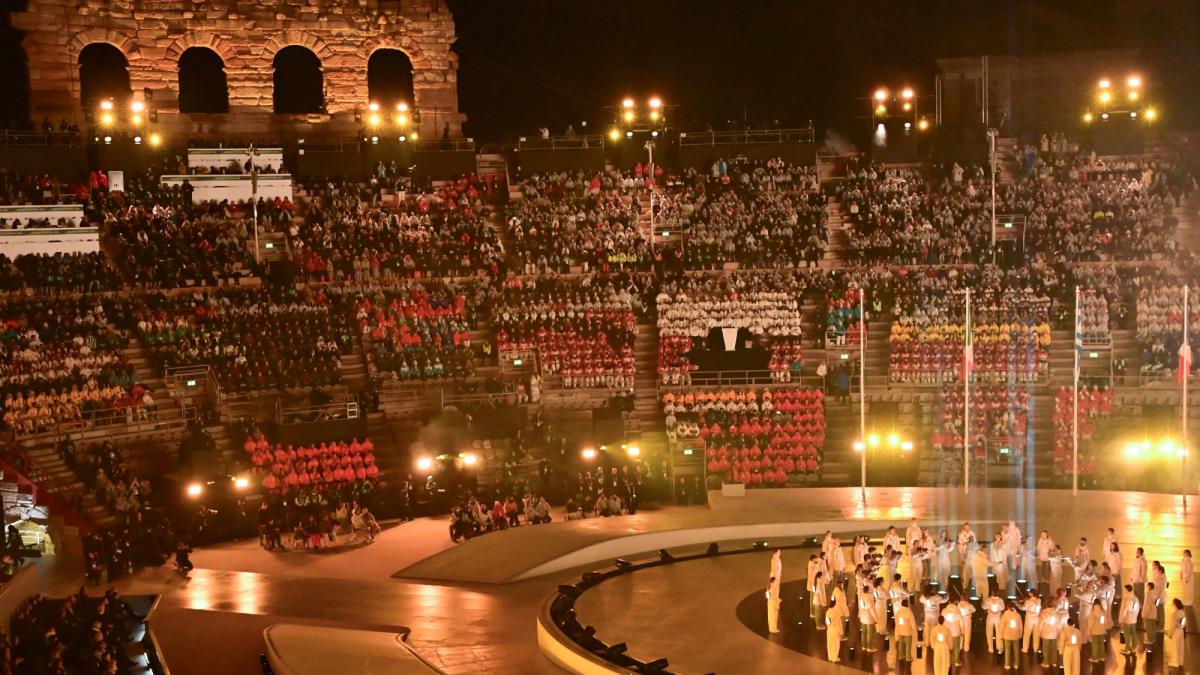 Milano Cortina apaga su llama y pasa el testigo a los Alpes franceses; Noruega dominó el medallero