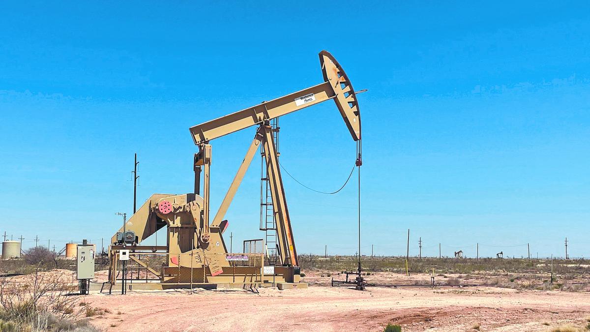 Crudo baja 1%, Irán intenta llegar a un acuerdo con EU