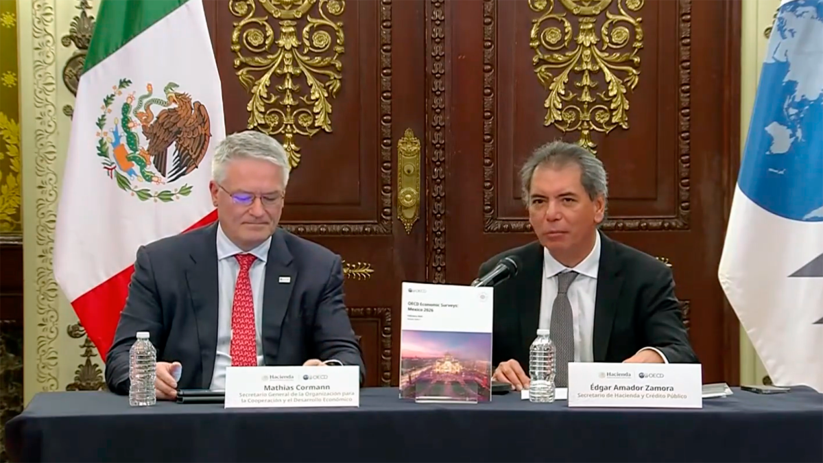 Gobierno Federal le inyectó 15,000 millones de pesos al “colchón financiero” para afrontar adversidades: Amador Zamora