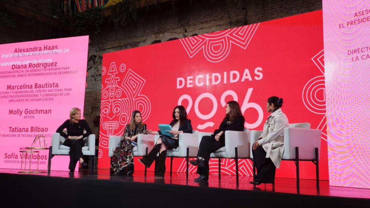 El trabajo de cuidados no es reemplazable por la IA y es responsabilidad colectiva