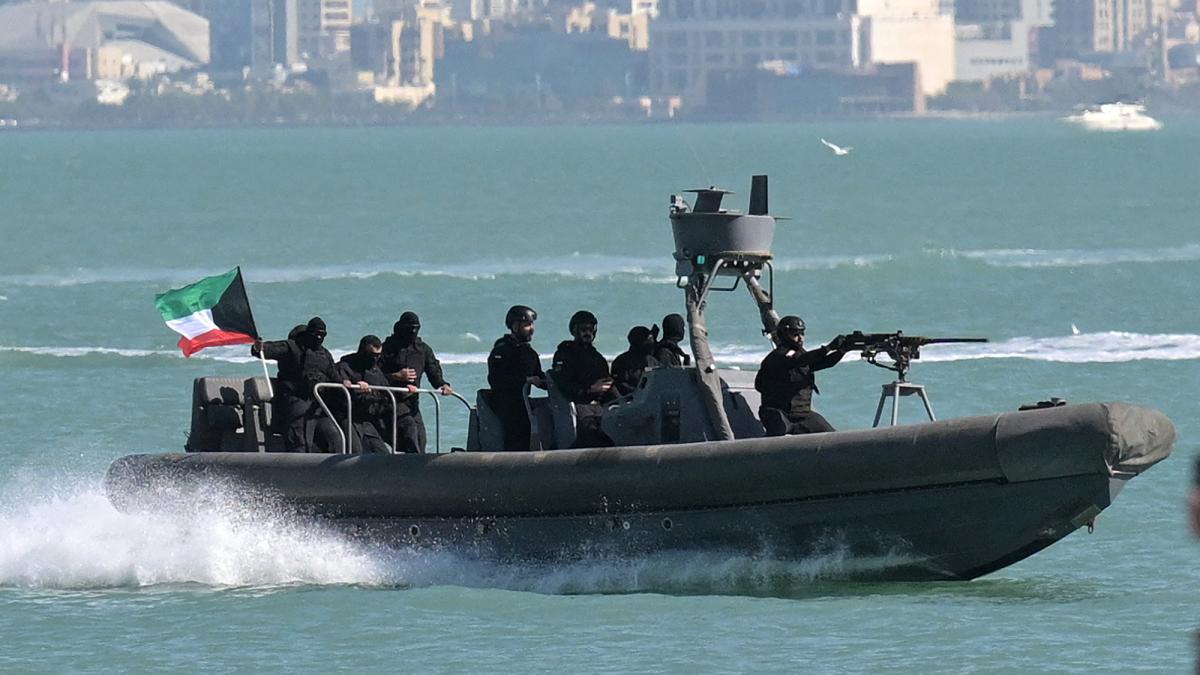 Kuwait confirma la muerte de un segundo miembro de la fuerza naval en medio de los ataques iraníes