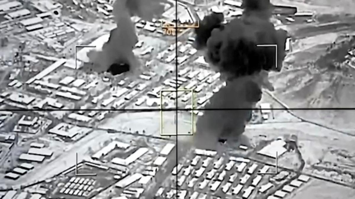 Se reportan explosiones en Kabul, en medio de combates fronterizos entre Afganistán y Pakistán