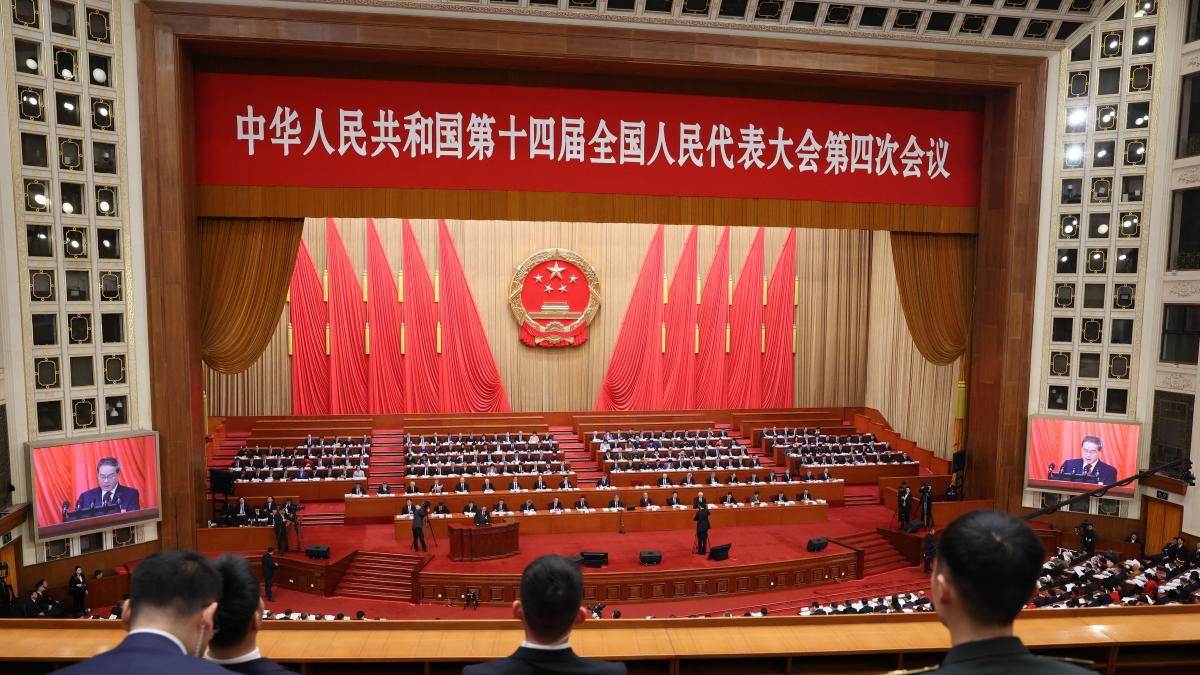 Dirigentes chinos instan a la autosuficiencia para hacer frente a las “dificultades” económicas