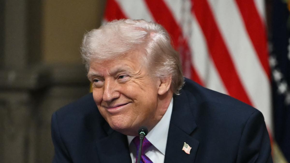 Trump dice que no le preocupa el alza de los precios de la gasolina en EU por la guerra en Irán