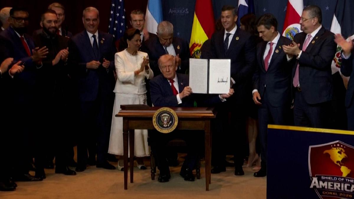 Trump anuncia una alianza de 17 países americanos para “destruir” a los cárteles