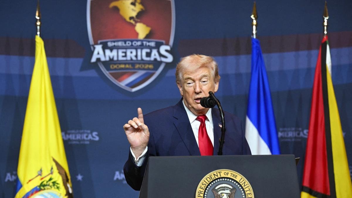 “No voy a aprender su maldito idioma”: Trump genera polémica por frase en reunión con líderes de América