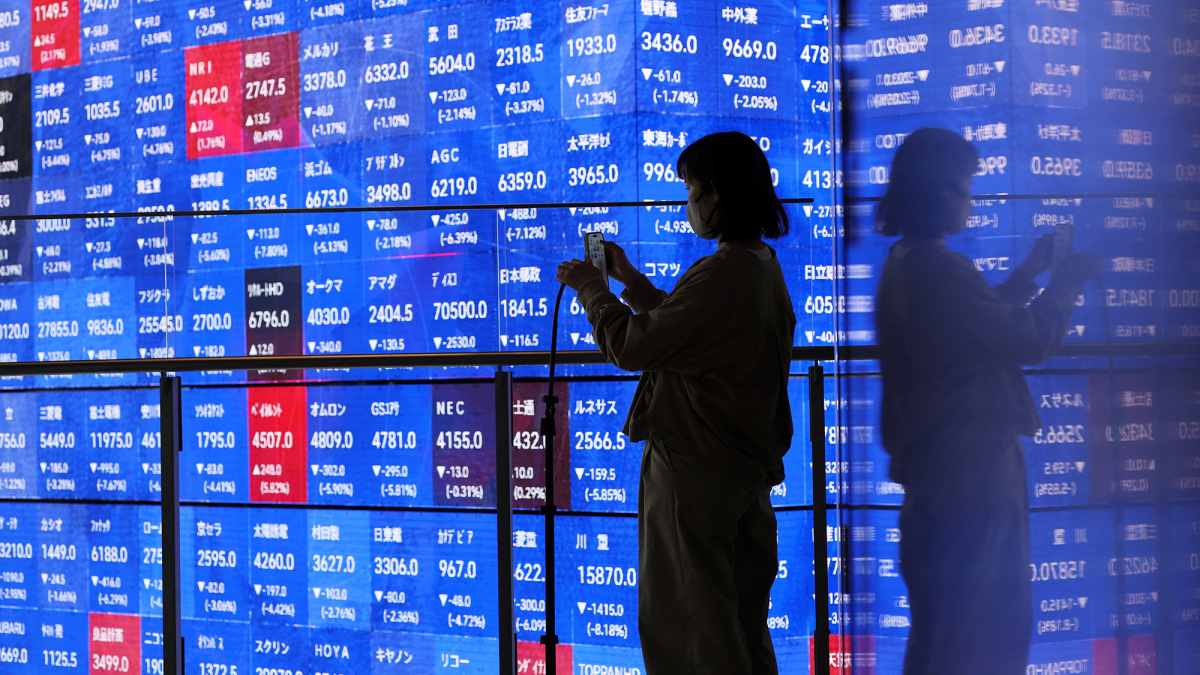 Bolsas de Corea del Sur y Japón abren con fuertes alzas tras retroceso de los precios del petróleo