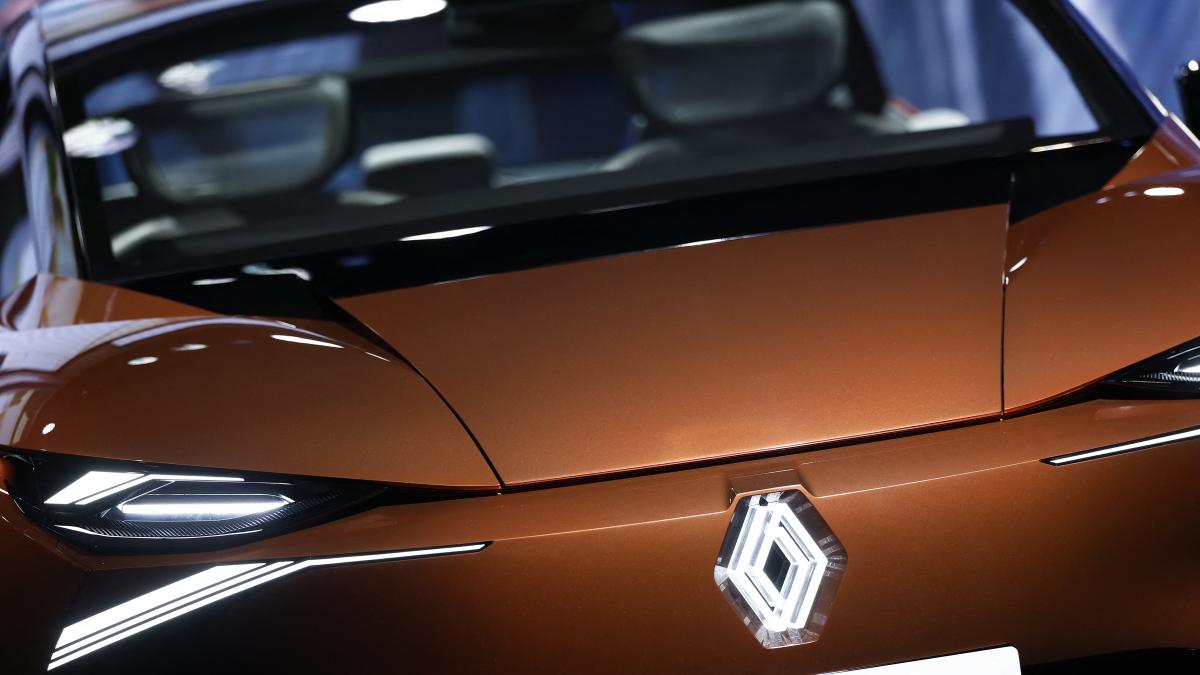 Renault quiere dejar de vender autos con motor de combustión en Europa para el 2030