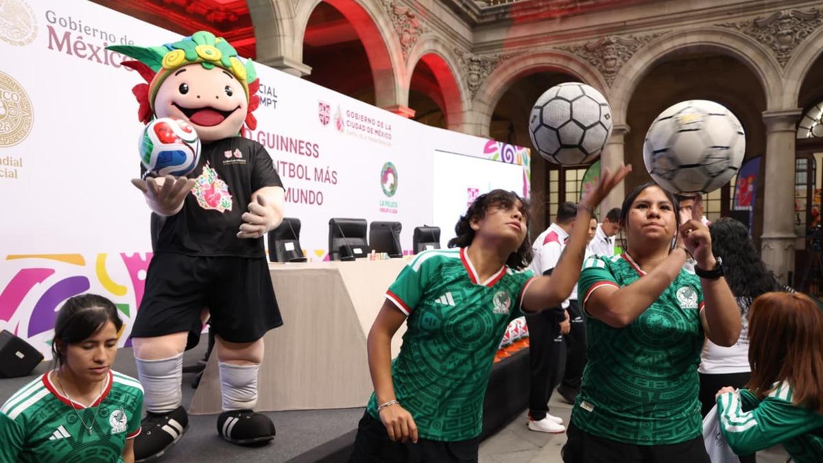 Mega clase de futbol en el Zócalo de CDMX: Lo que debes saber para participar este 15 de marzo