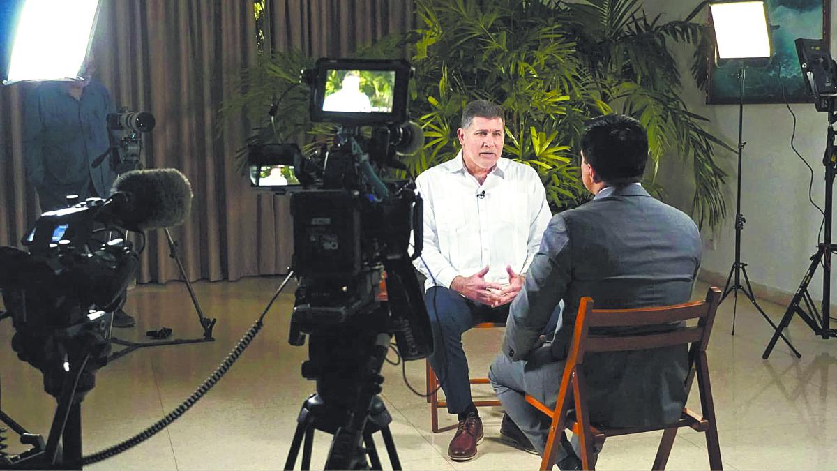 Cuba abre su economía a exiliados