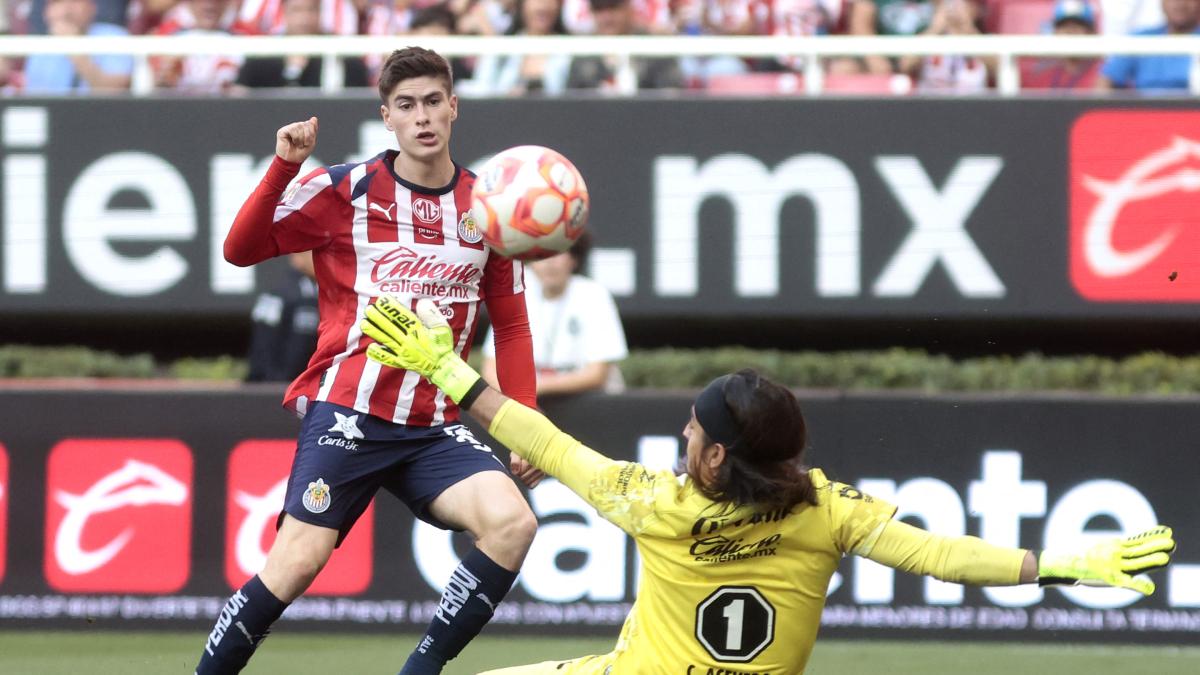 Chivas acecha nuevo liderato en Liga MX previo a Jornada 12