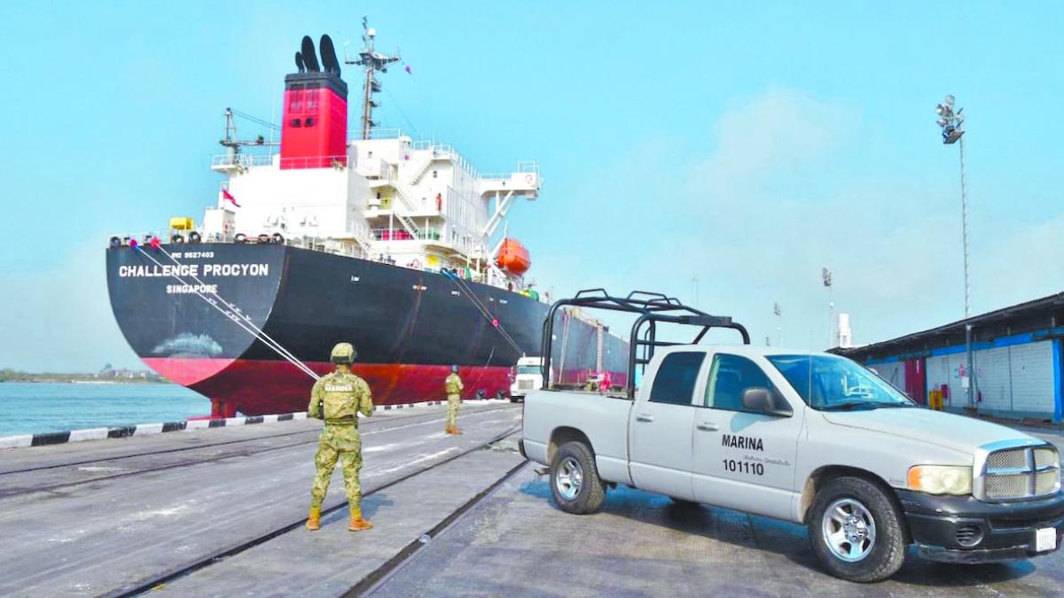 Ordenan reabrir investigación por huachicol fiscal