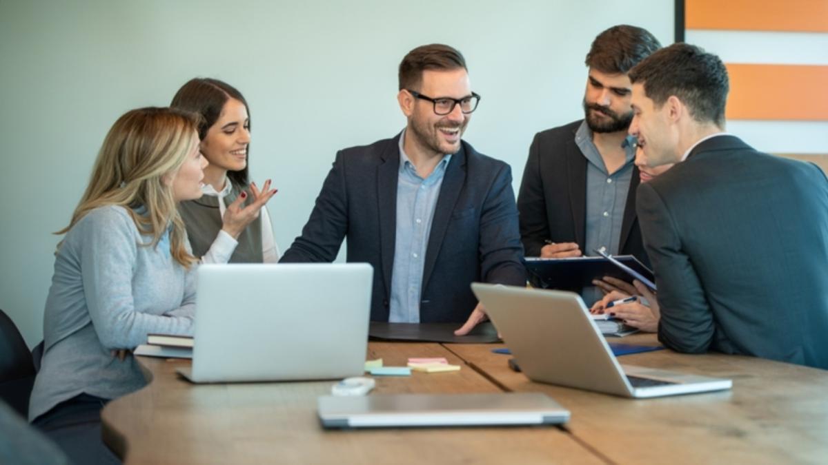 ¿Cómo liderar con cercanía sin perder autoridad?