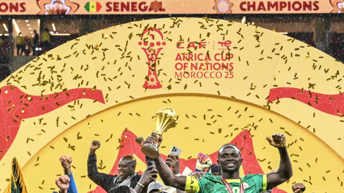 Senegal pide investigar "sospechas de corrupción" en la CAF tras retirarles la Copa África
