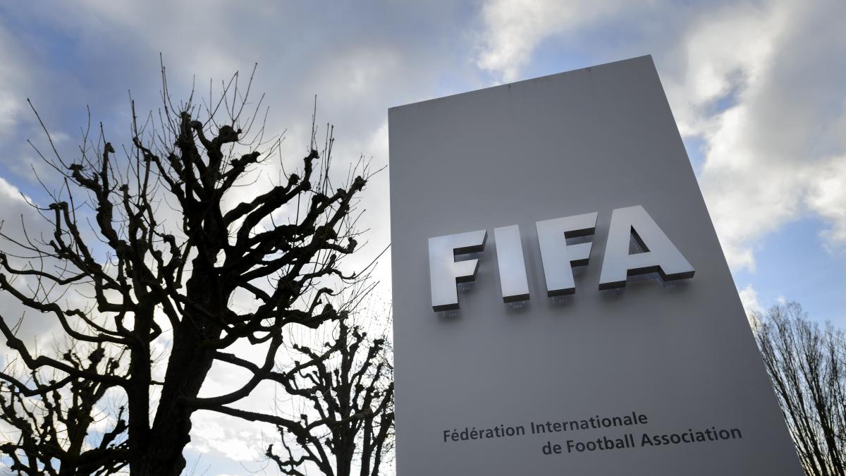 La FIFA extiende su contrato global con AB InBev hasta 2030