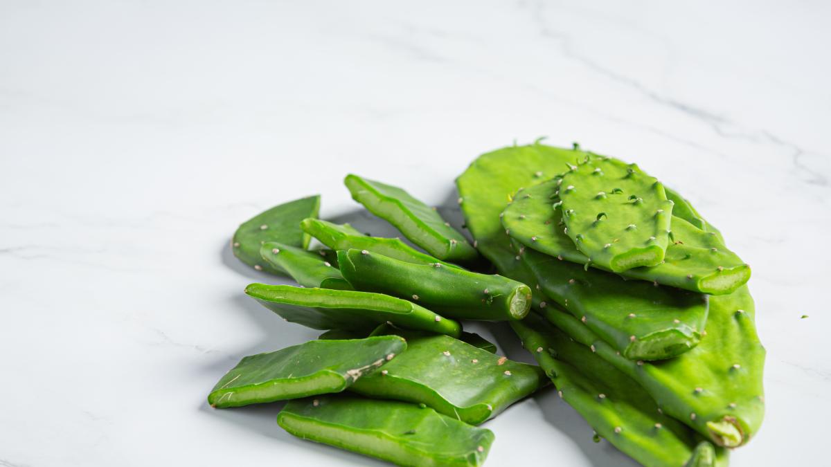 Cómo cocinar nopales para que no queden babosos: los trucos que sí funcionan