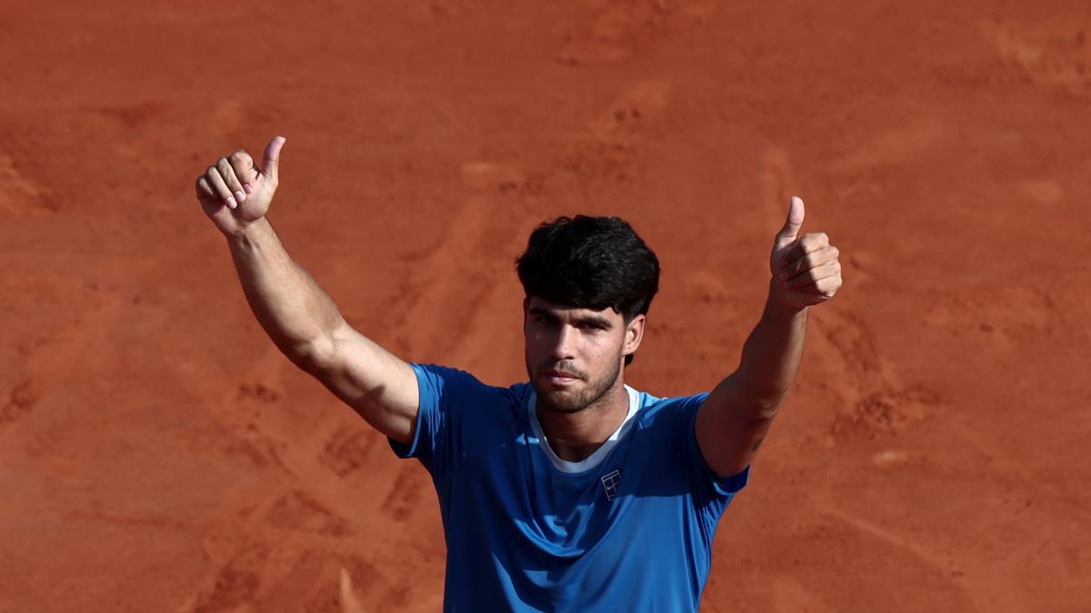 Alcaraz se cita con Sinner en final de Montecarlo tras ganar a Vacherot