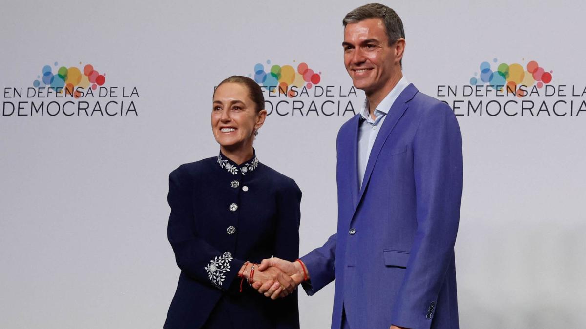 México y España liman tensiones en Barcelona