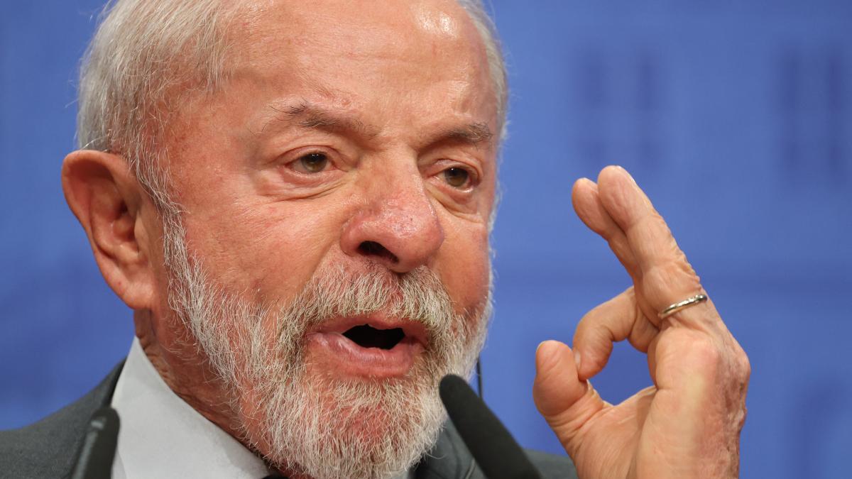 Lula lanza plan para refinanciar deuda de consumidores