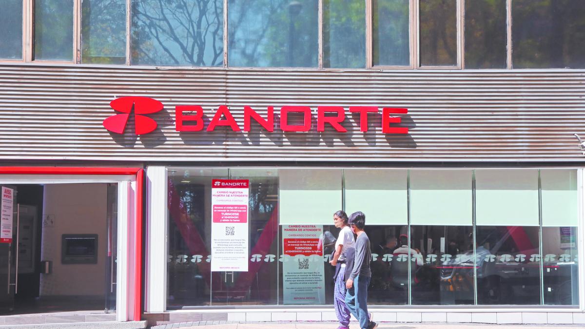 Banorte y BanBajío, los bancos favoritos de UBS en México