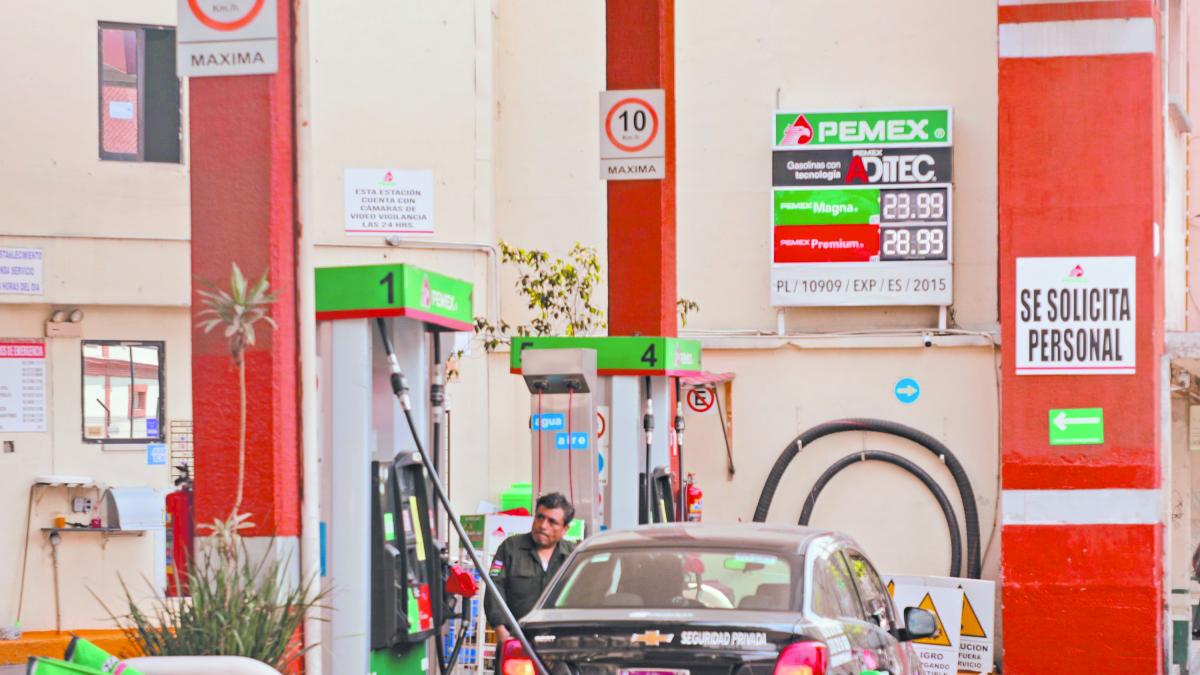 Aumentan estímulos fiscales a gasolina Magna y diésel