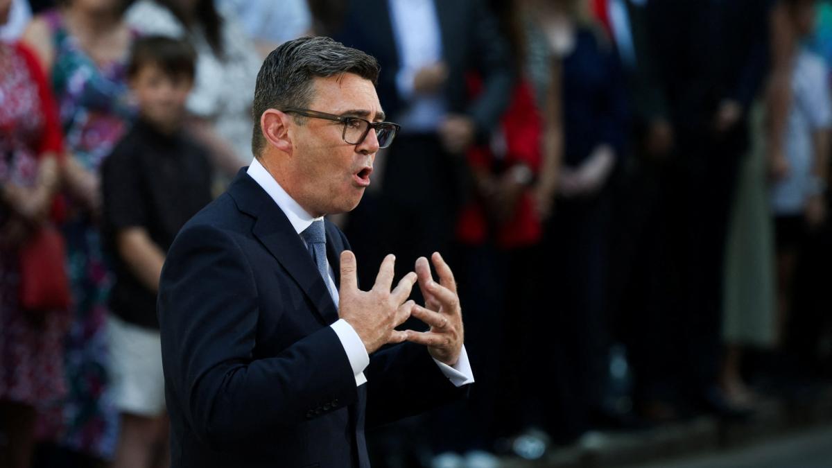 Ministro de UK pide enfocarse en reducir el costo de vida