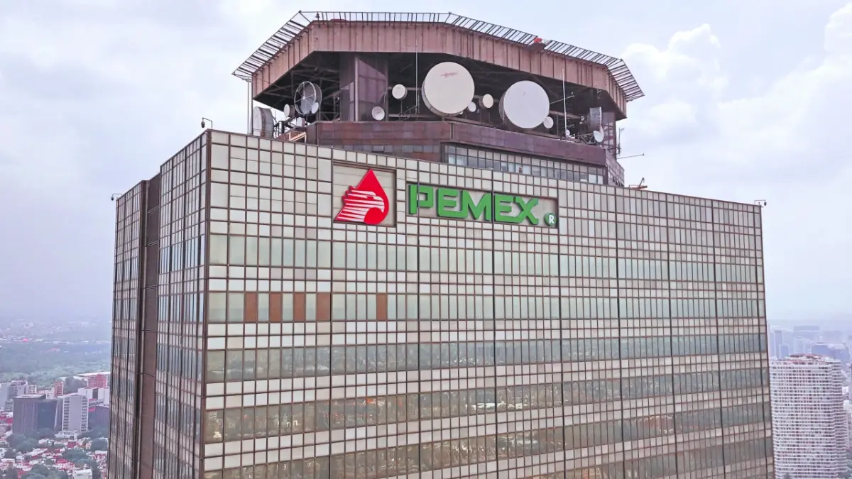 En enero-junio, gobierno pasó tijera al gasto de Pemex; cayó 14.4% anual