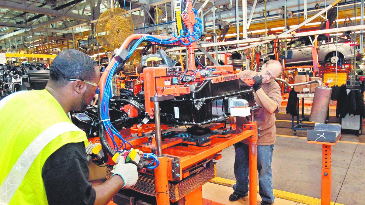 Participación de los trabajadores de EU en el PIB cae a un nuevo mínimo histórico